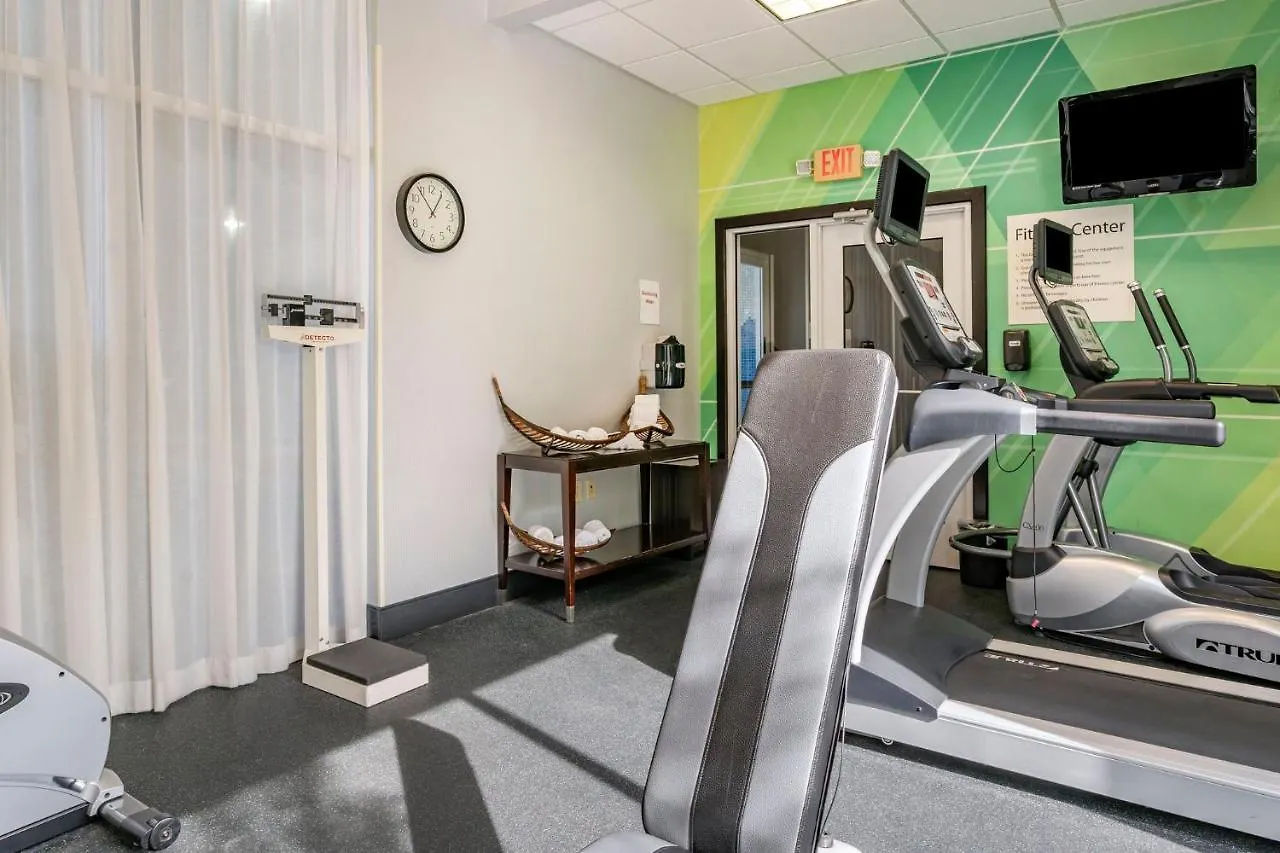 Holiday Inn Louisville Airport South By Ihg 3*,