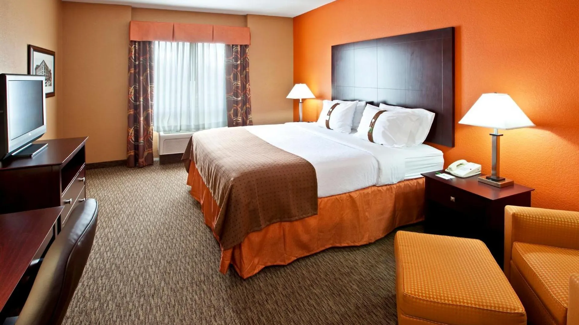 Holiday Inn Louisville Airport South By Ihg 3*,