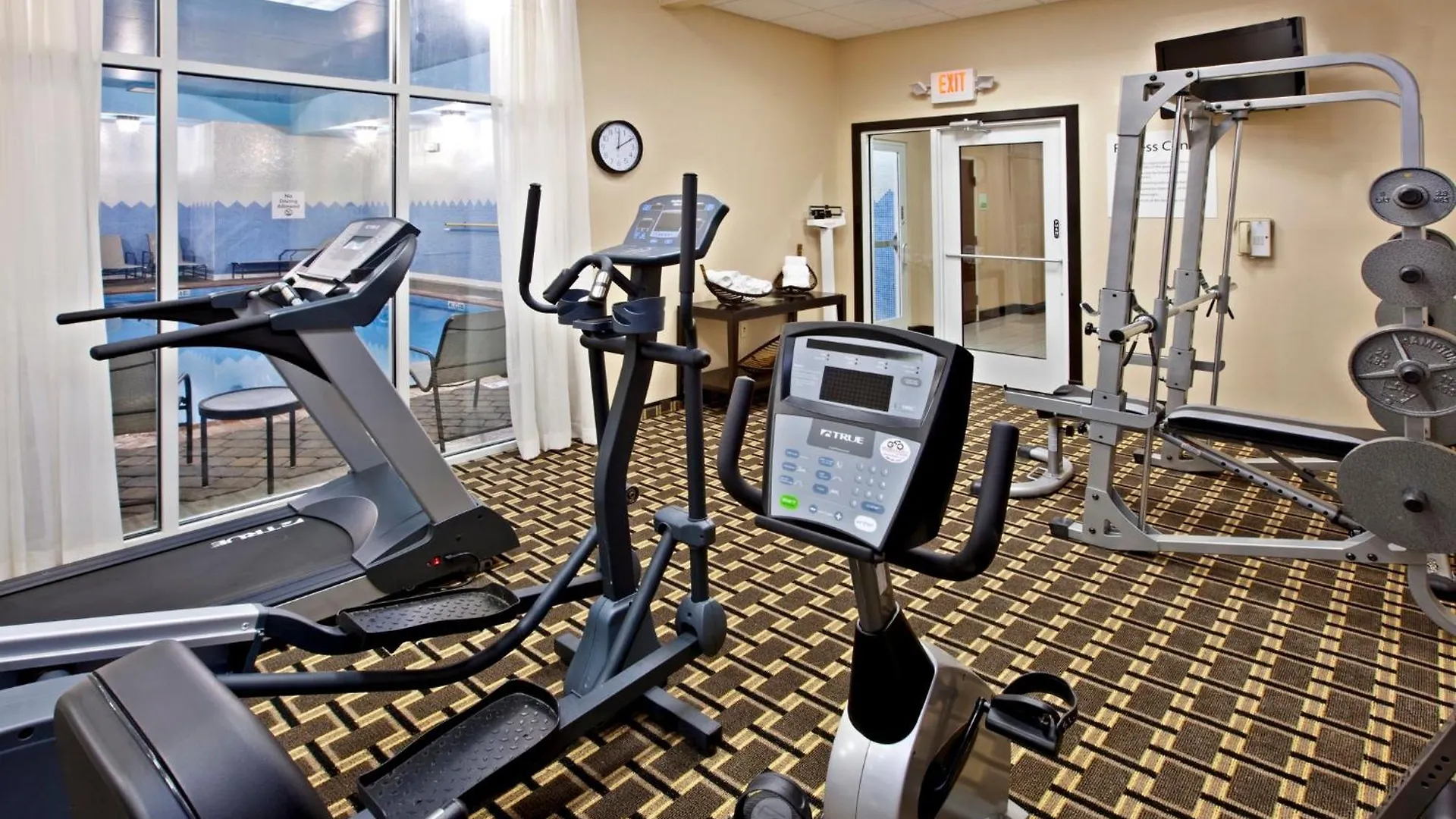 Holiday Inn Louisville Airport South By Ihg 3*,  United States