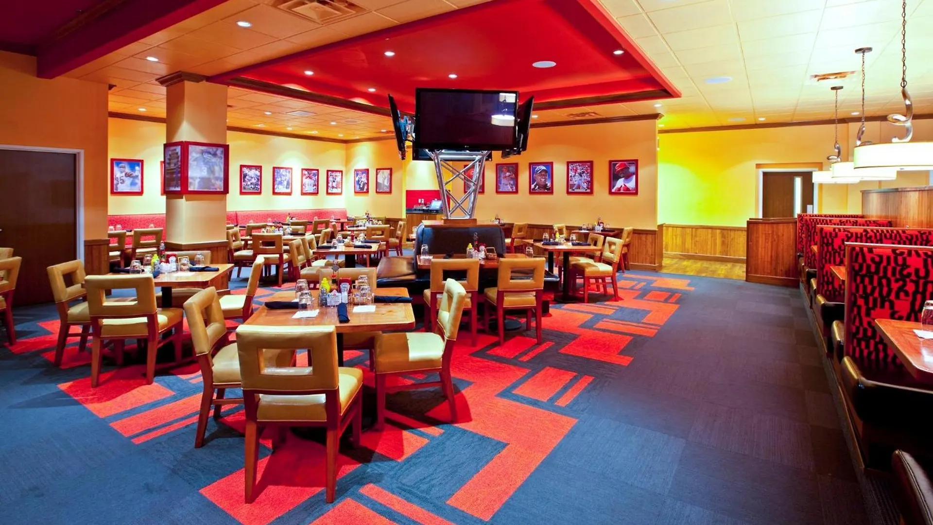 Holiday Inn Louisville Airport South By Ihg